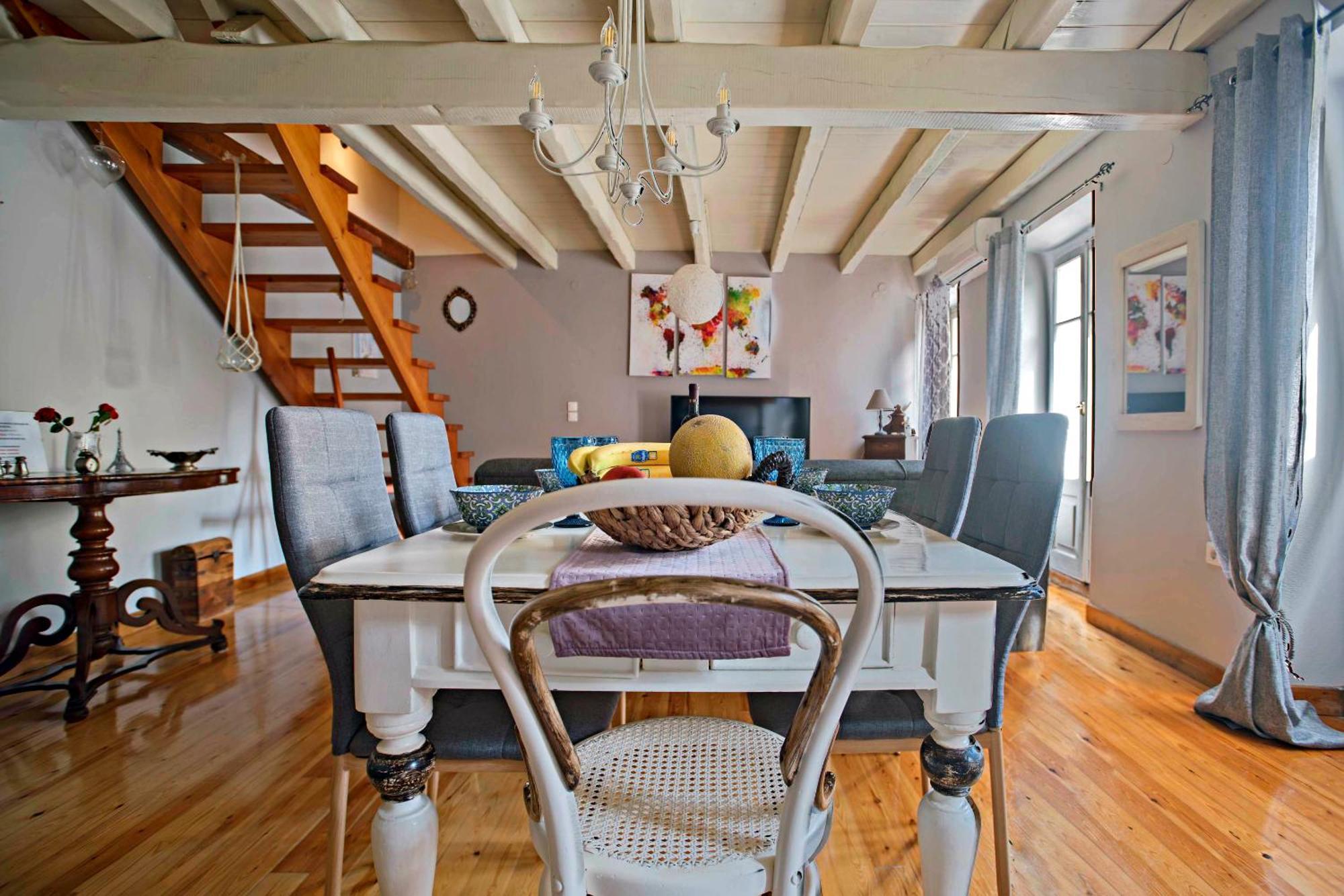 Luxury Family House With Backyard Apartment Mantouki Luaran gambar